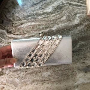 Fancy clutch